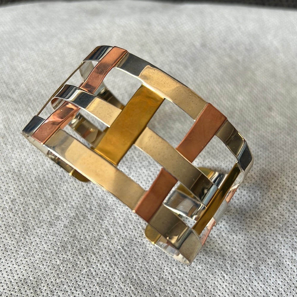 ROBERT LEE MORRIS CUFF BRACELT
